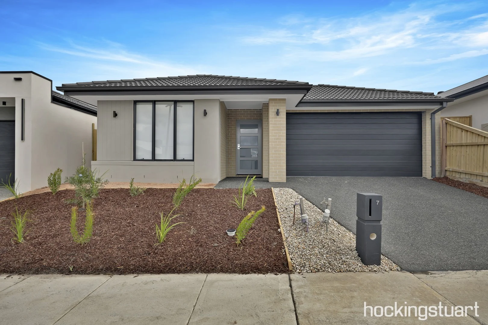 7 Lennox Street, Donnybrook VIC 3064