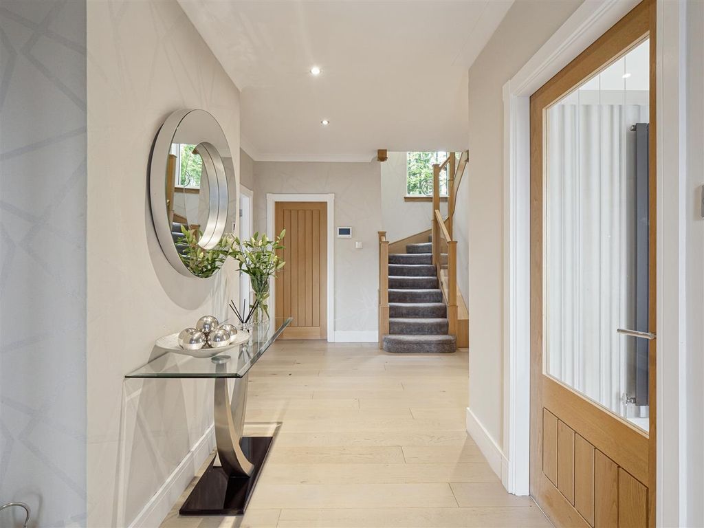 Additional image 5 of 5 bed property for saleFairfield Place, Bothwell, Bothwell G71
