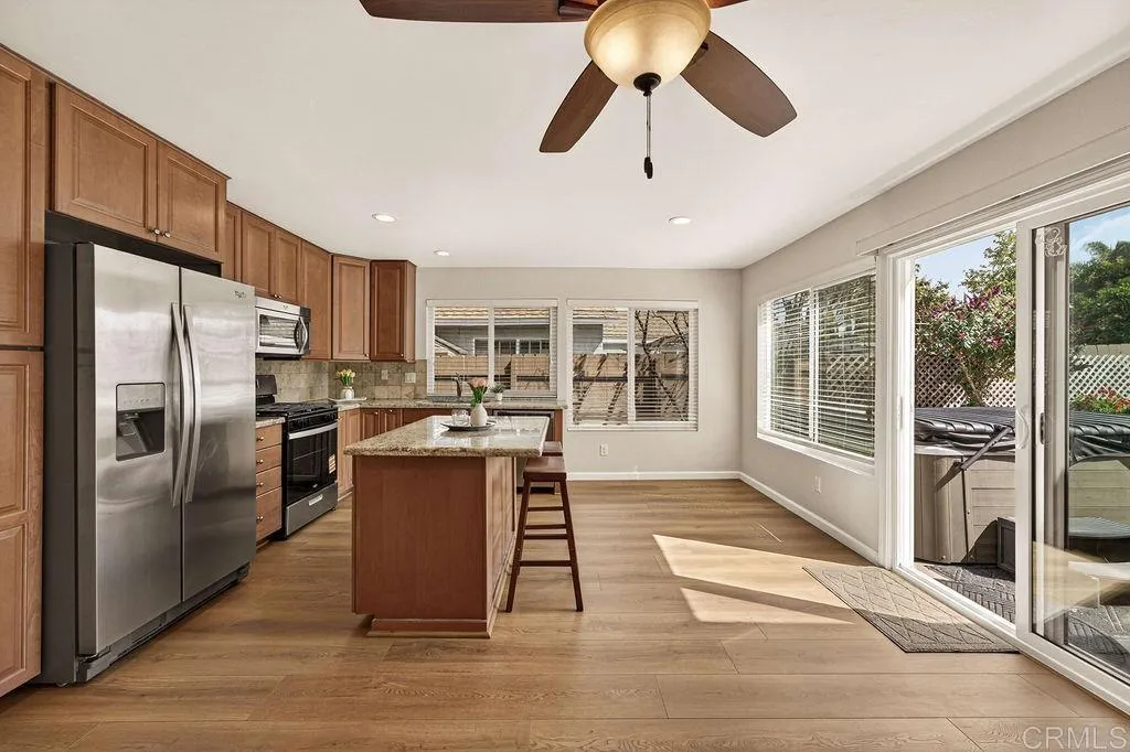 Additional image 30 of 10943 Martinique Way, San Diego, CA 92126