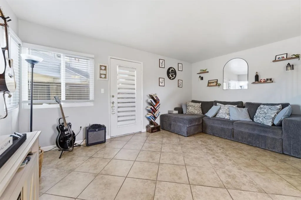 Additional image 10 of 2373 Kings View Circle, Spring Valley, CA 91977
