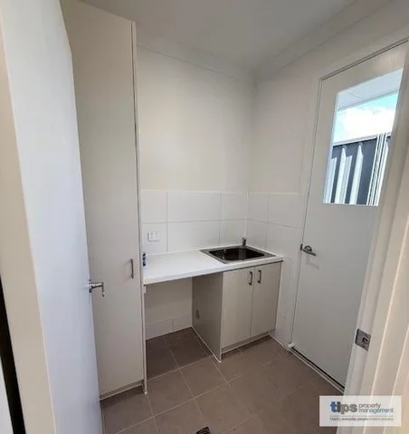Additional image 12 of 8 BLACKBIRD STREET, Mount Barker SA 5251