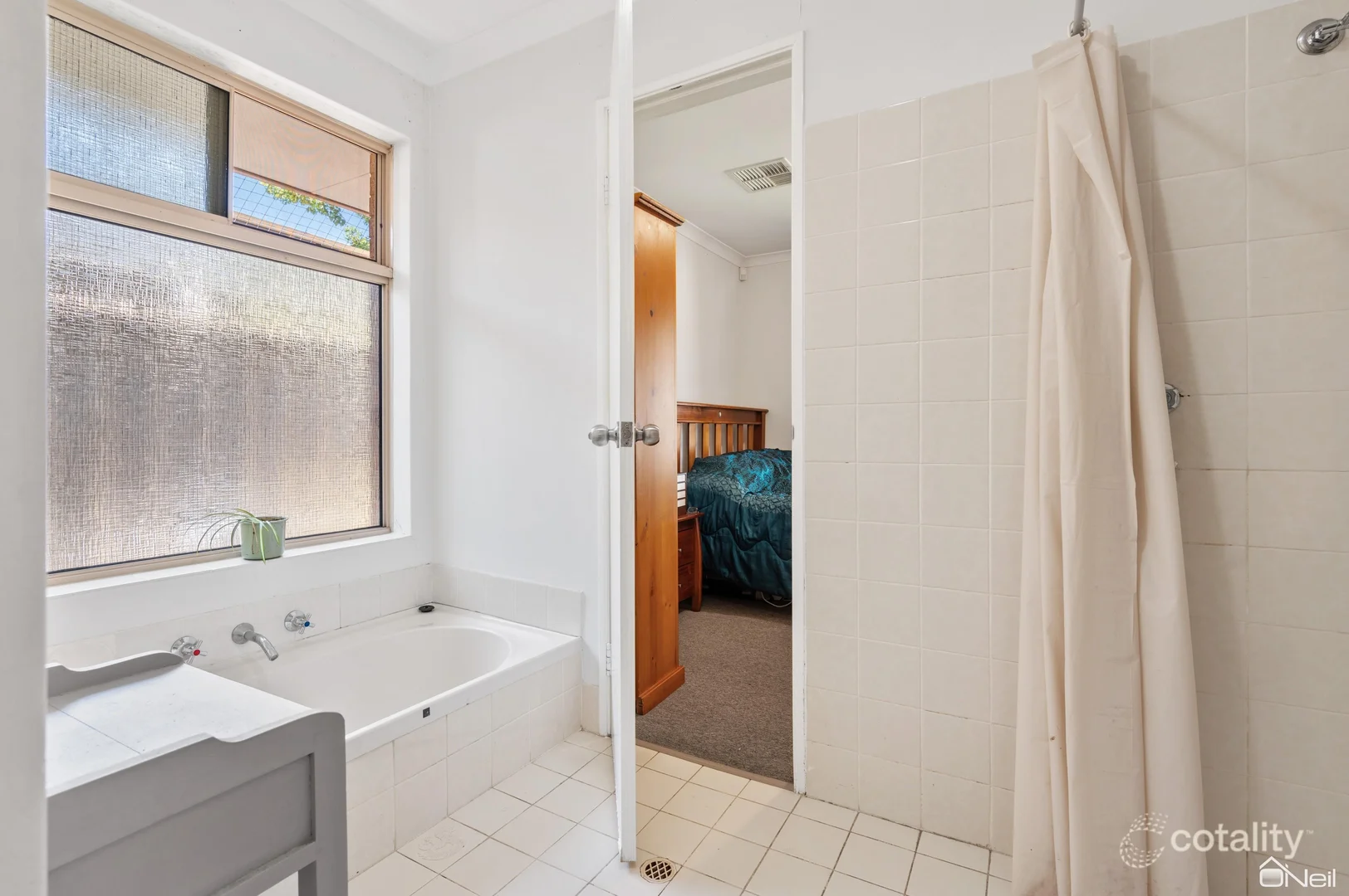 Additional image 8 of 18 Navel Cl, Seville Grove WA 6112