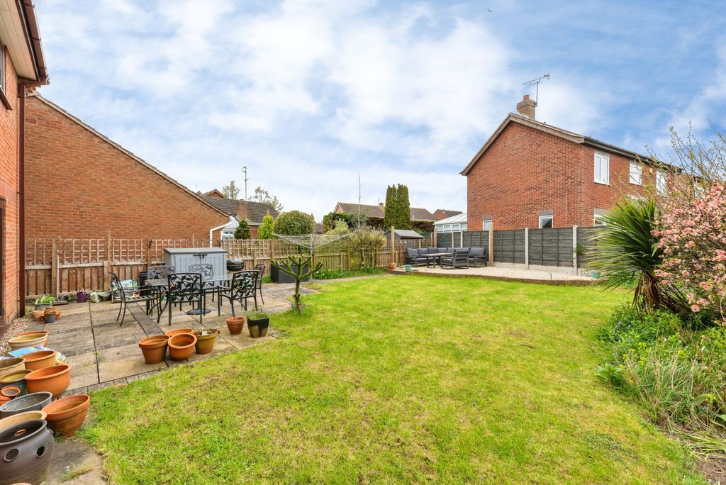 Additional image 13 of 4 bed detached house for saleRavendale Close, Grantham NG31