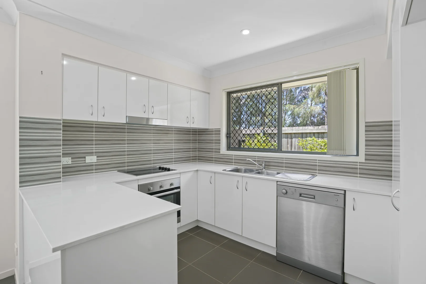 ID1196/26 Yaun Street, Coomera QLD 4209