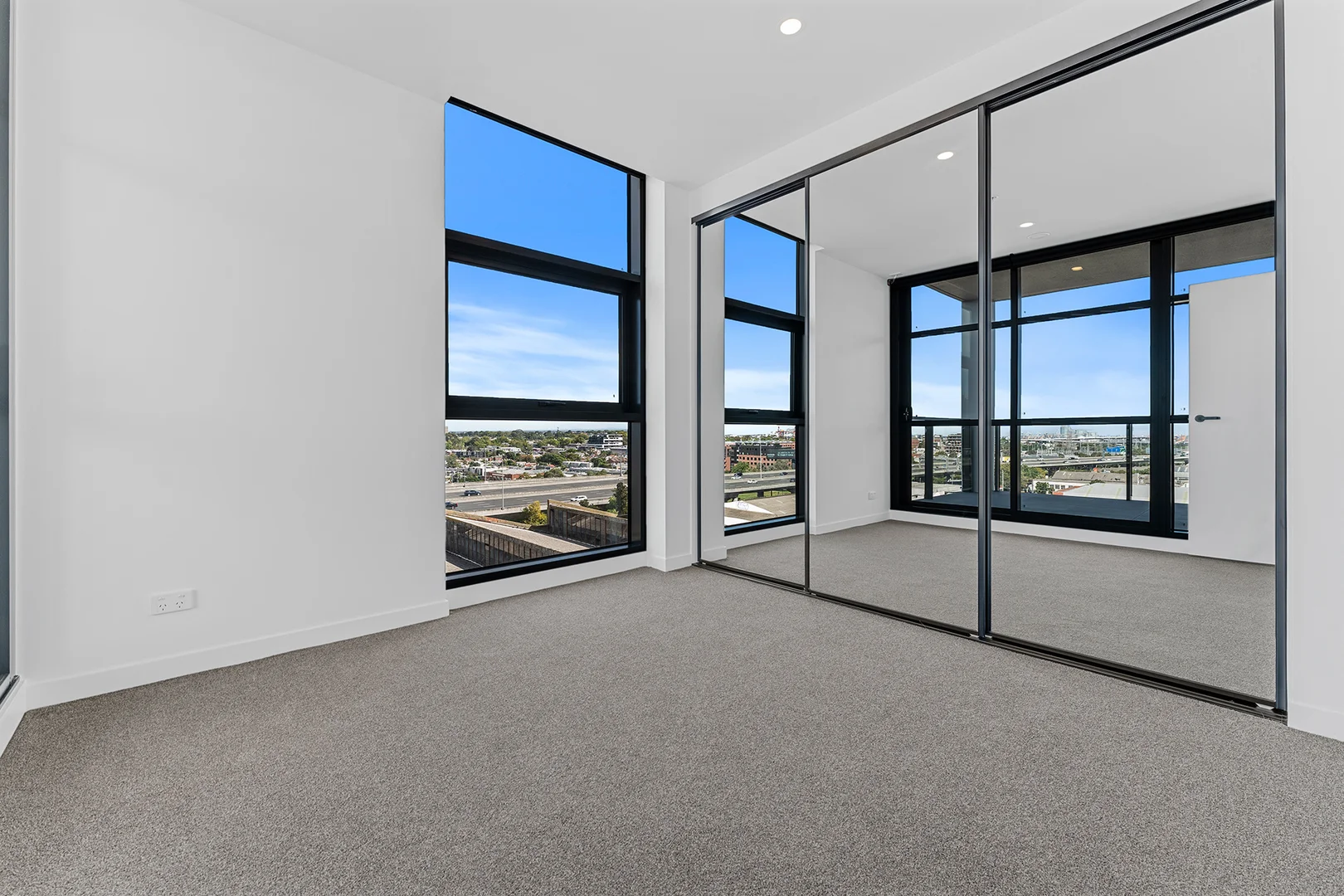 808/83 Sutton St, North Melbourne VIC 3051 photo 4