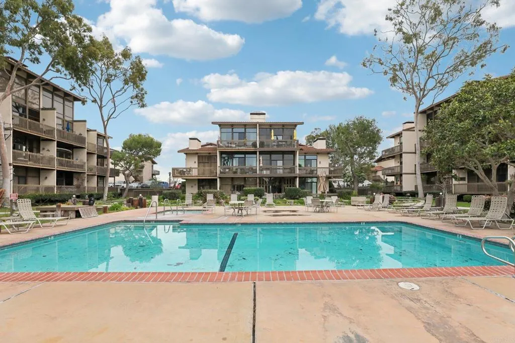Additional image 39 of 7126 Marina Pacifica Drive N, Long Beach, CA 90803