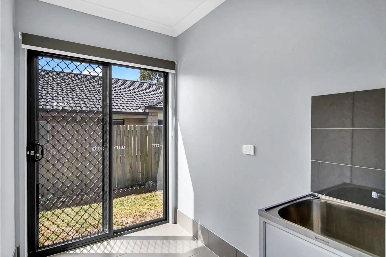 Additional image 14 of 12 John Storey CRT, Park Ridge QLD 4125