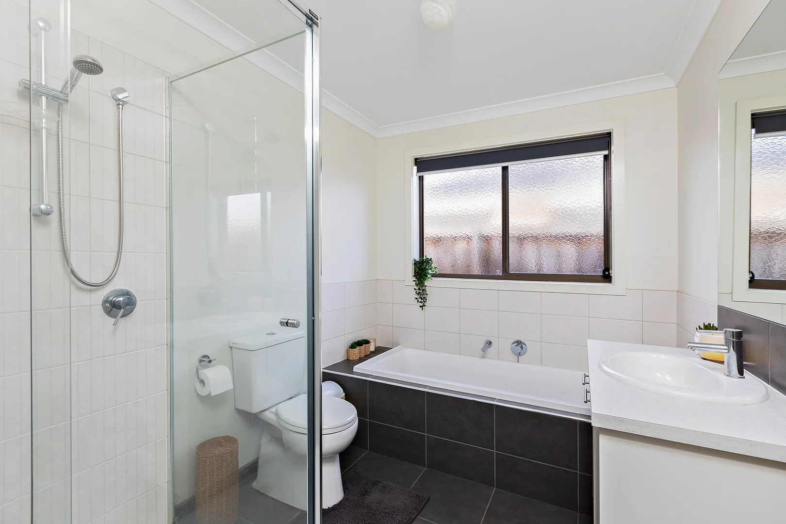 Additional image 5 of 2/15 Warrenwood Place, Langwarrin VIC 3910