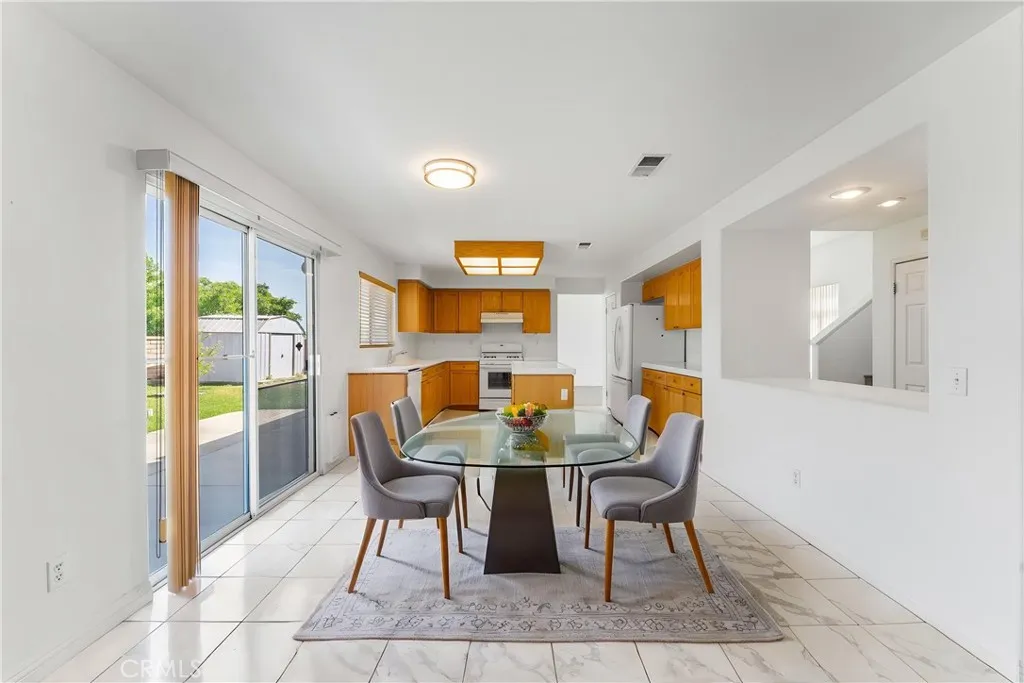 Additional image 10 of 6717 Teasdale St, Lancaster, CA 93536