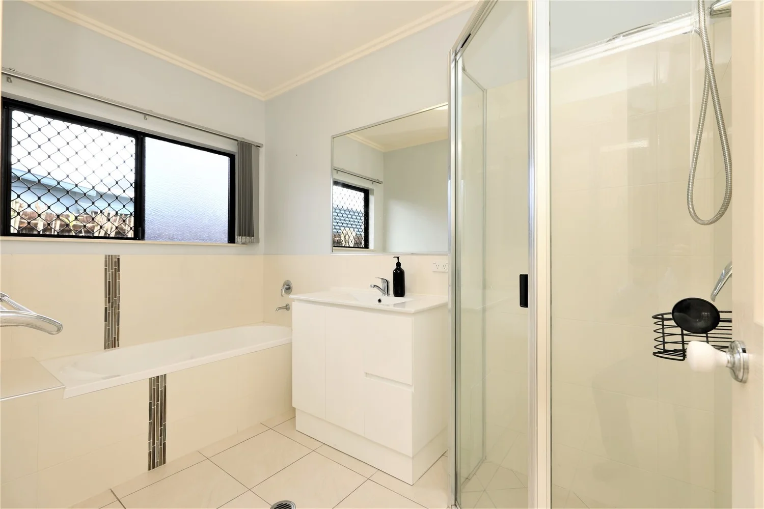 Additional image 21 of 1 Kingsley Close, White Rock QLD 4868