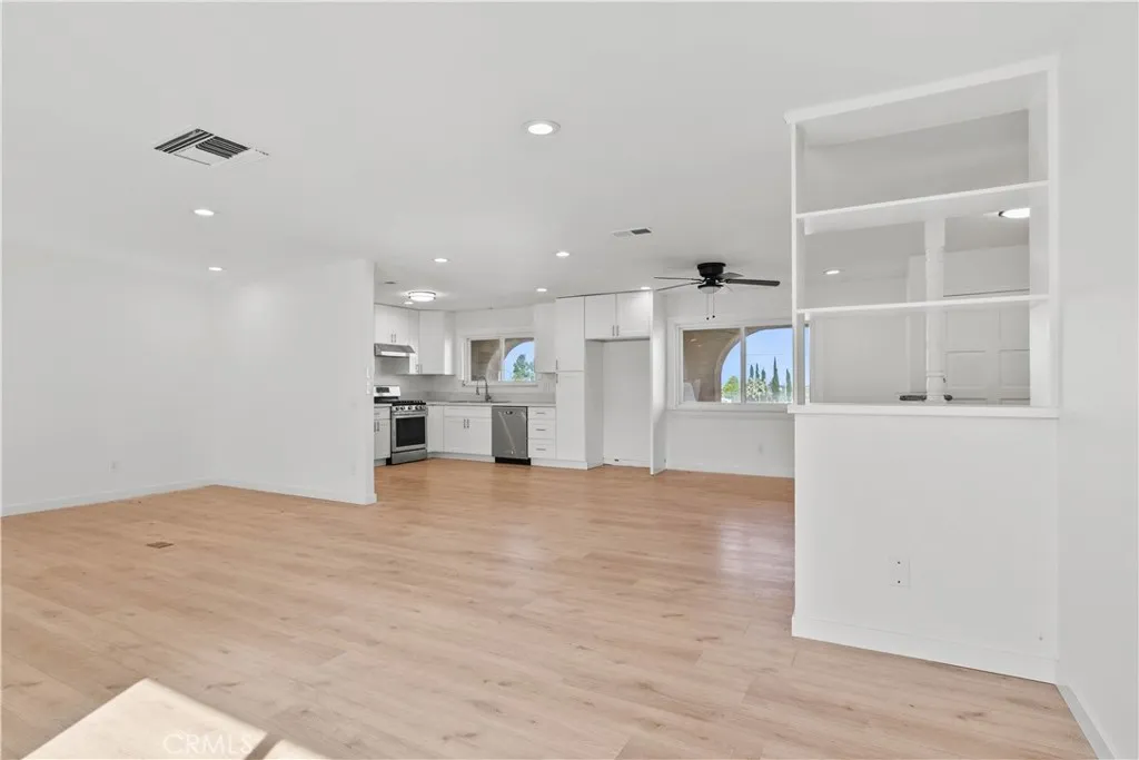 Additional image 98 of 9473 Juniper St, Apple Valley, CA 92308