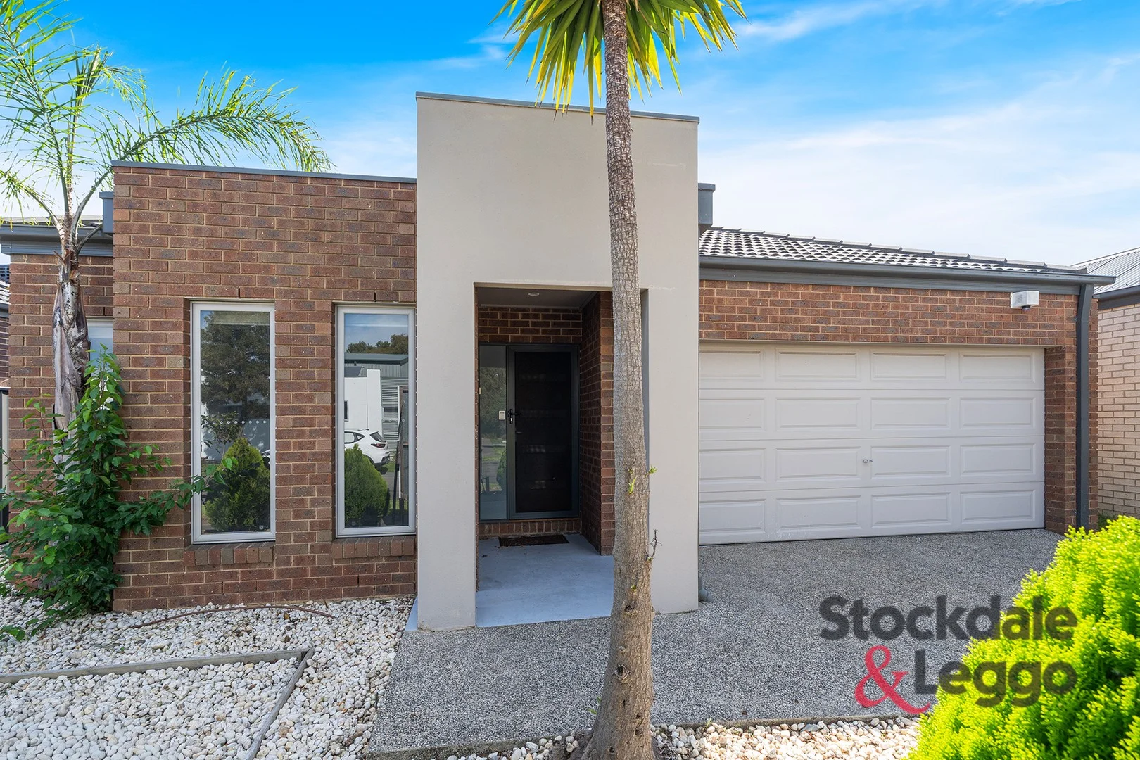 10 Highbury Circuit, Craigieburn VIC 3064