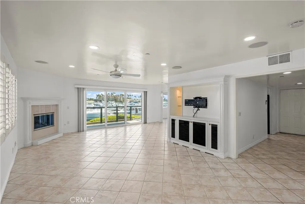 Additional image 77 of 2872 Coast Circle Unit 104, Huntington Beach, CA 92649