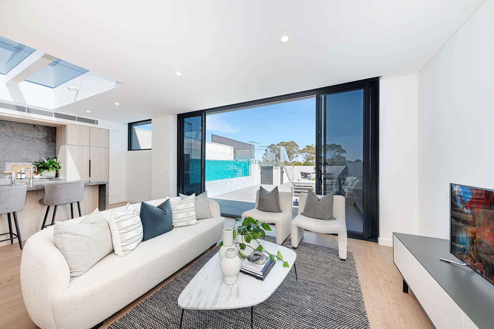 Additional image 3 of 11/12 Amaroo Avenue, Castle Cove NSW 2069