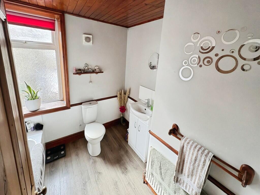 Additional image 10 of Larch Street, Keighley
