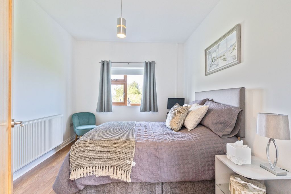 Additional image 16 of 6 bed detached house for salePenyrheol, Pontypool NP4