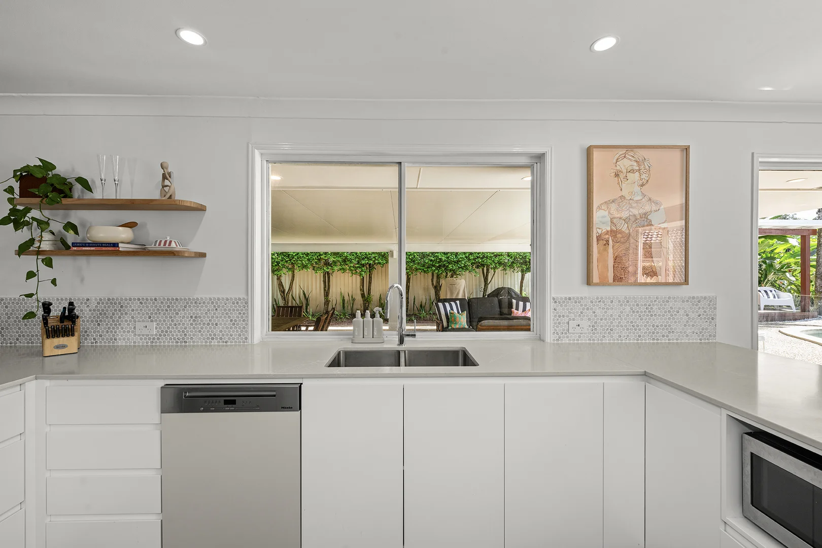 Additional image 8 of 23 Willis Court, Mermaid Waters QLD 4218
