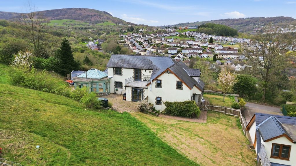 Additional image 4 of 6 bed detached house for salePenyrheol, Pontypool NP4