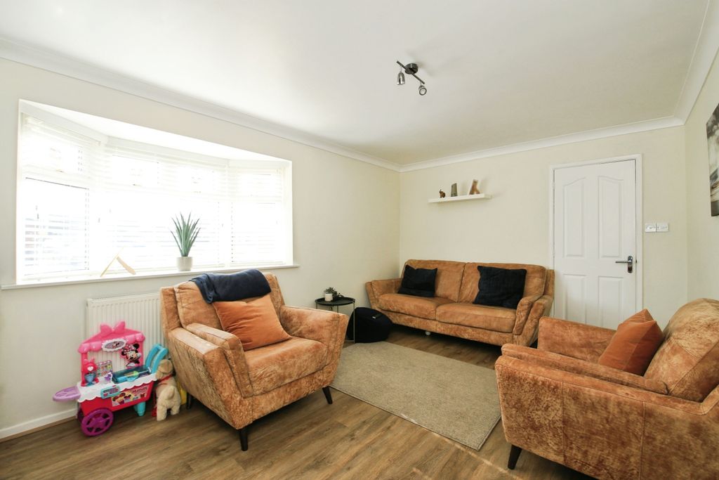 Additional image 7 of 3 bed detached house for saleAscot Drive, Peterborough PE1