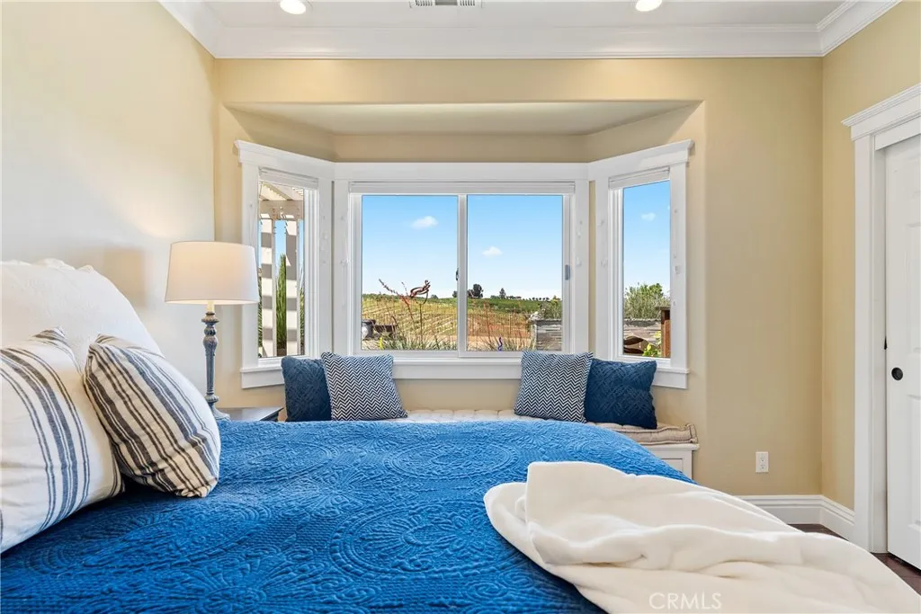 Additional image 111 of 2325 Bella Tierra Pl, Paso Robles, CA 93446