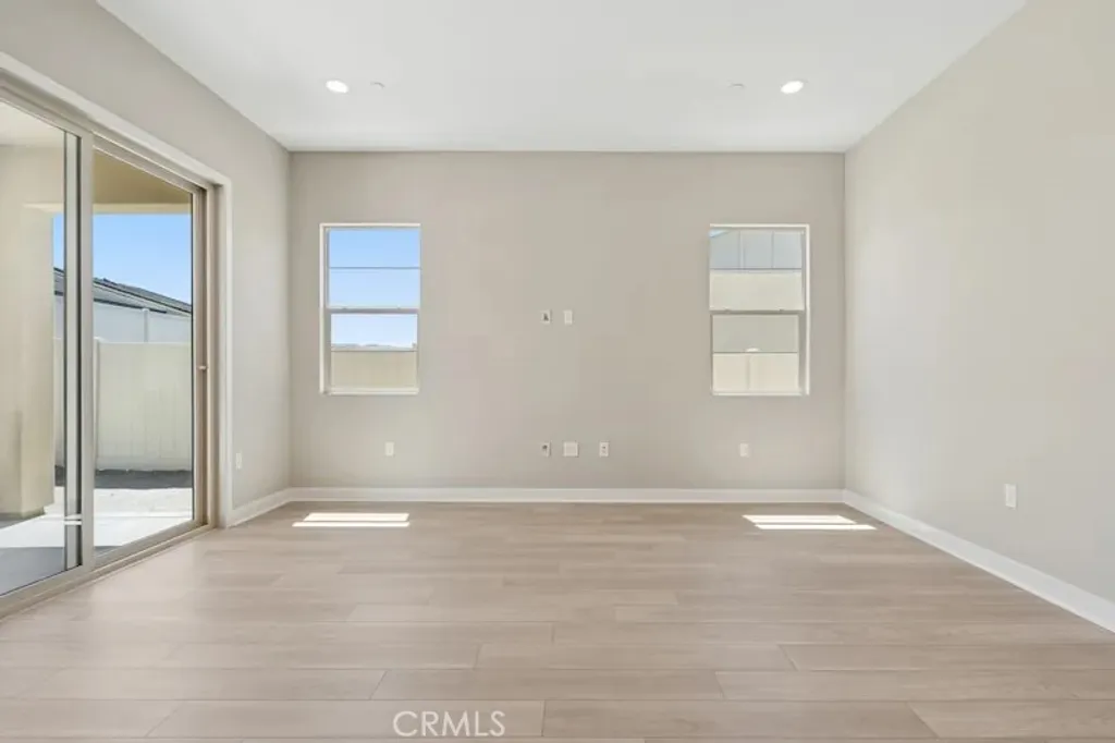 Additional image 14 of 28920 Vertex Way, Canyon Country, CA 91350