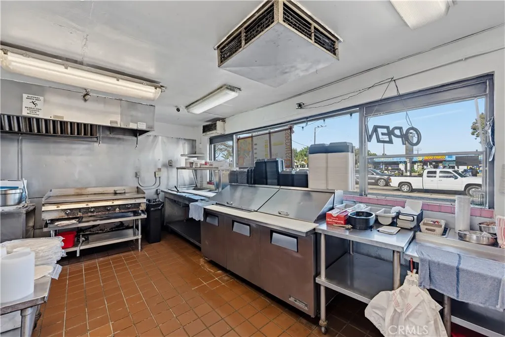 Additional image 68 of 3350 Saviers Rd, Oxnard, CA 93033