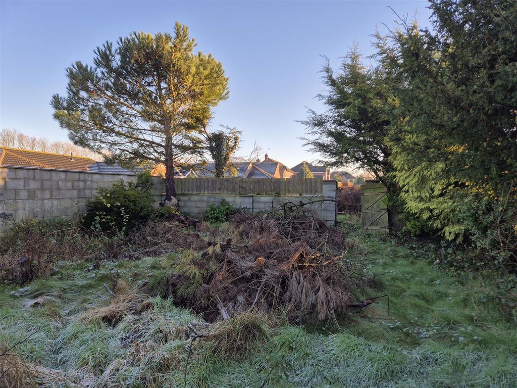 Additional image 6 of Land for saleLand North East Of Hansa House, Main Street, Roos HU12