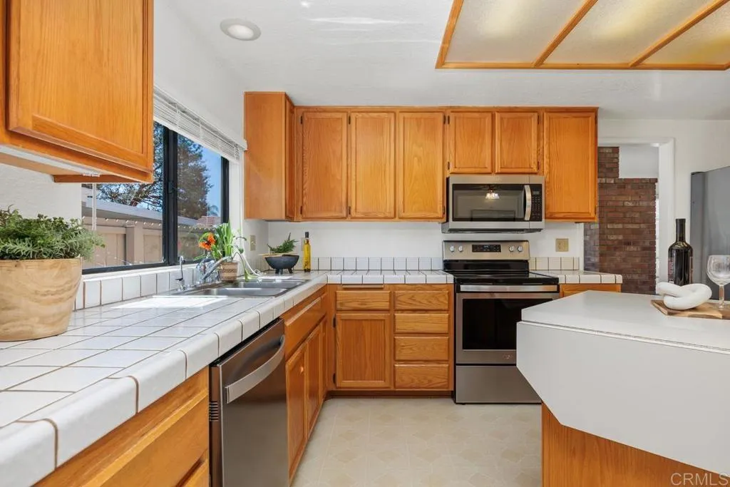 Additional image 13 of 1765 Harold Road, Escondido, CA 92026