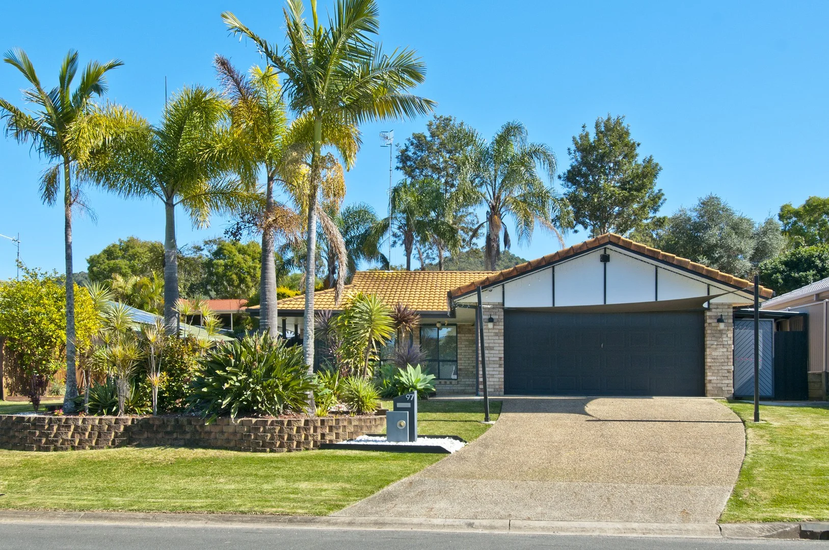 97 Carl Heck Boulevard, Windaroo QLD 4207