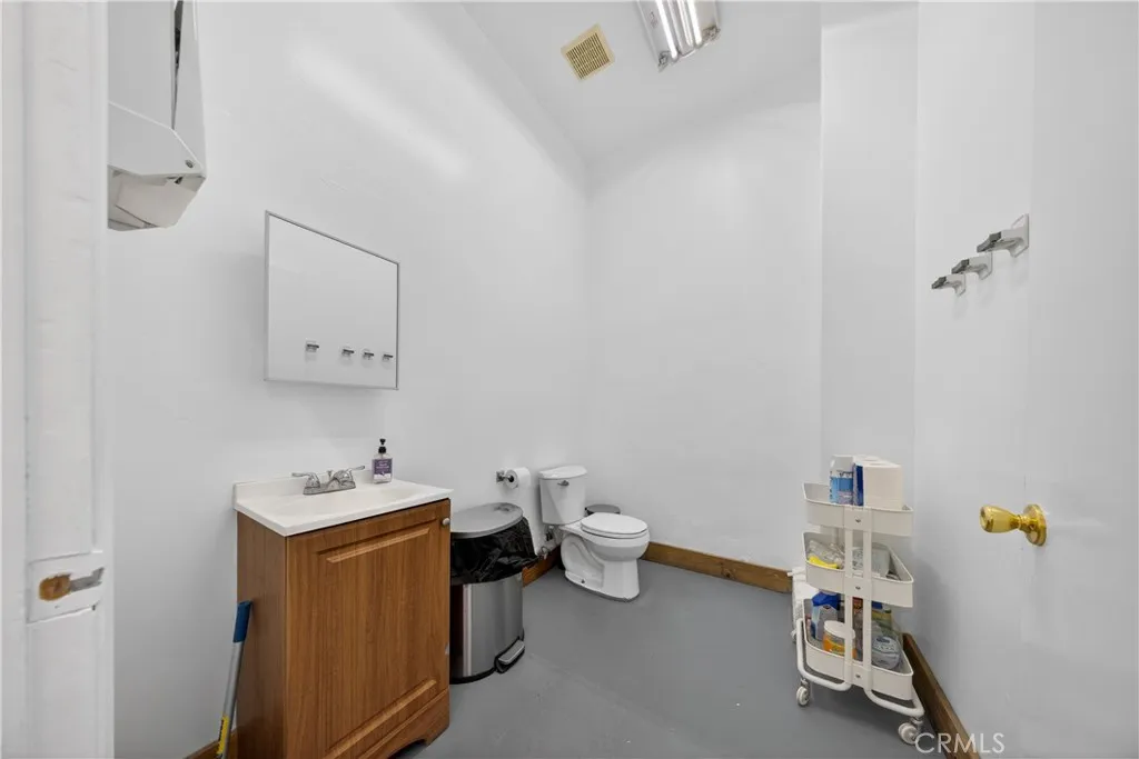 Additional image 15 of 5221 Pacific Blvd, Huntington Park, CA 90255