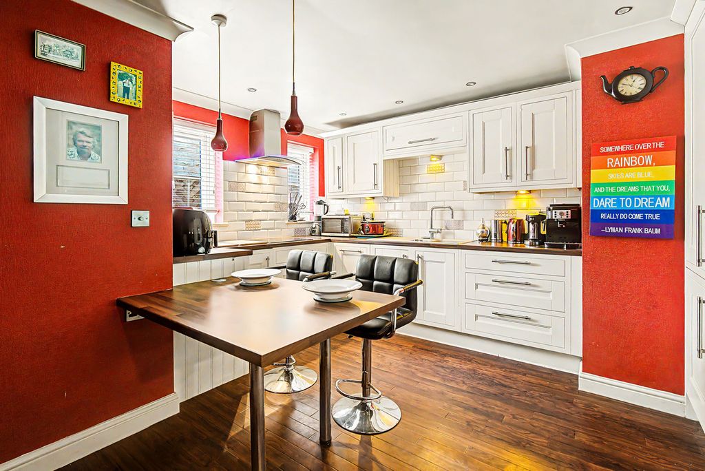 Additional image 16 of 5 bed flat for saleHollins Lane, Harrogate HG3