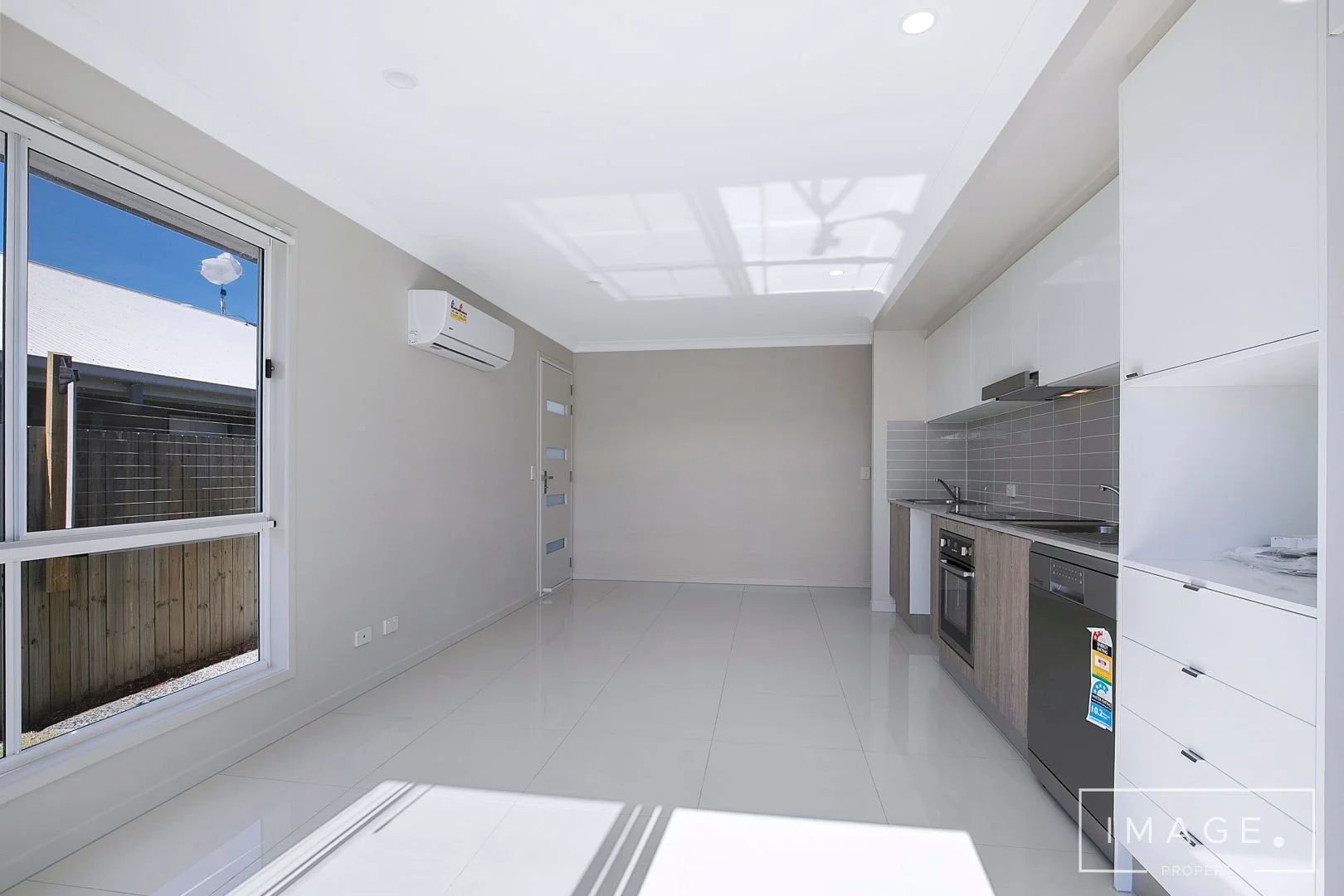 Additional image 3 of 2/13 Mount Mitchell St, Park Ridge QLD 4125