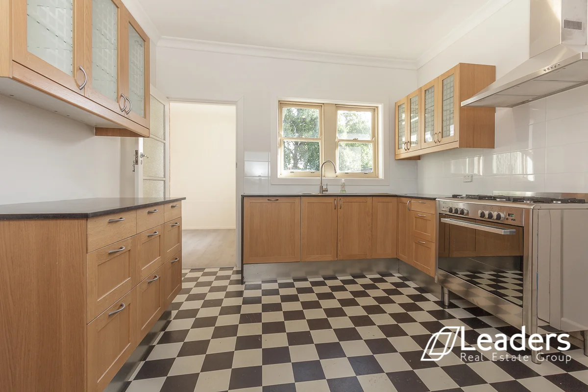 Additional image 3 of 8 BURNS AVENUE, Murrumbeena VIC 3163