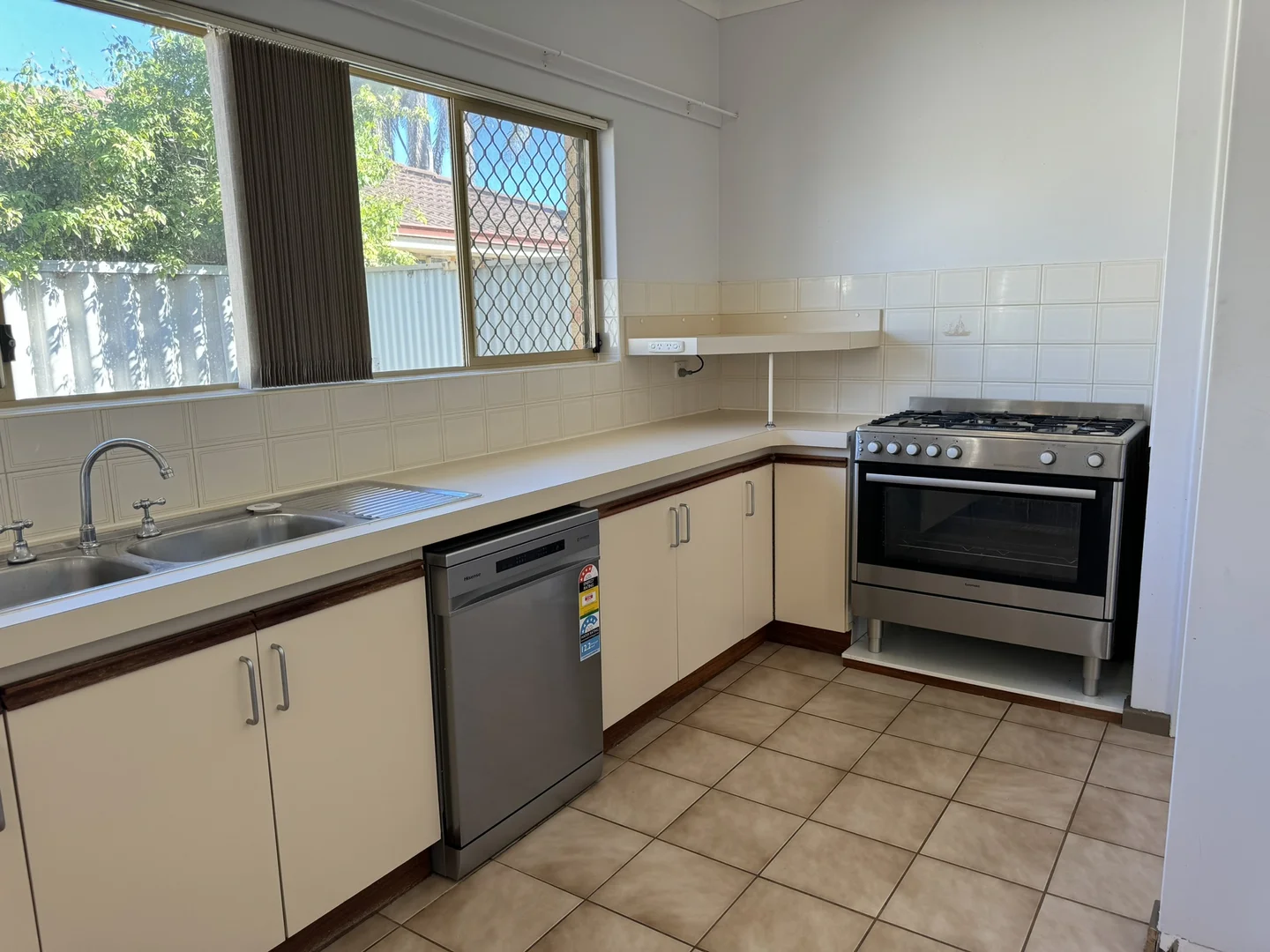 Additional image 6 of 9A Beagle Place, Port Kennedy WA 6172