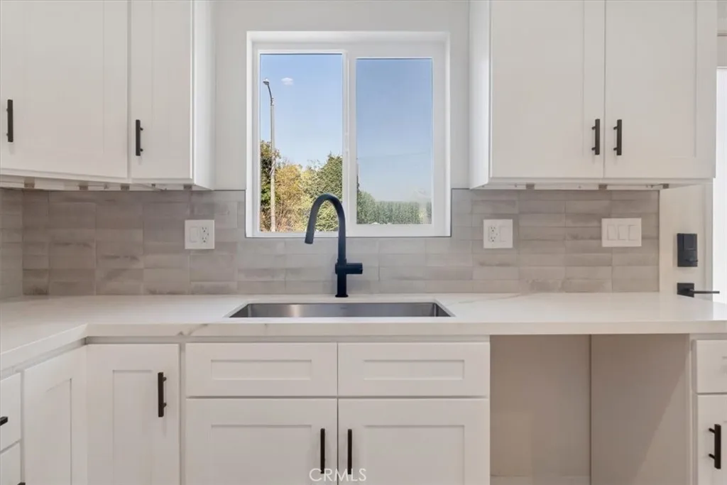 Additional image 7 of 1154 W 67th St, Los Angeles, CA 90044