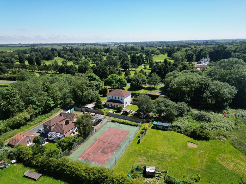 4 bed detached house for saleGanstead Lane, Ganstead, Bilton, Hull HU11