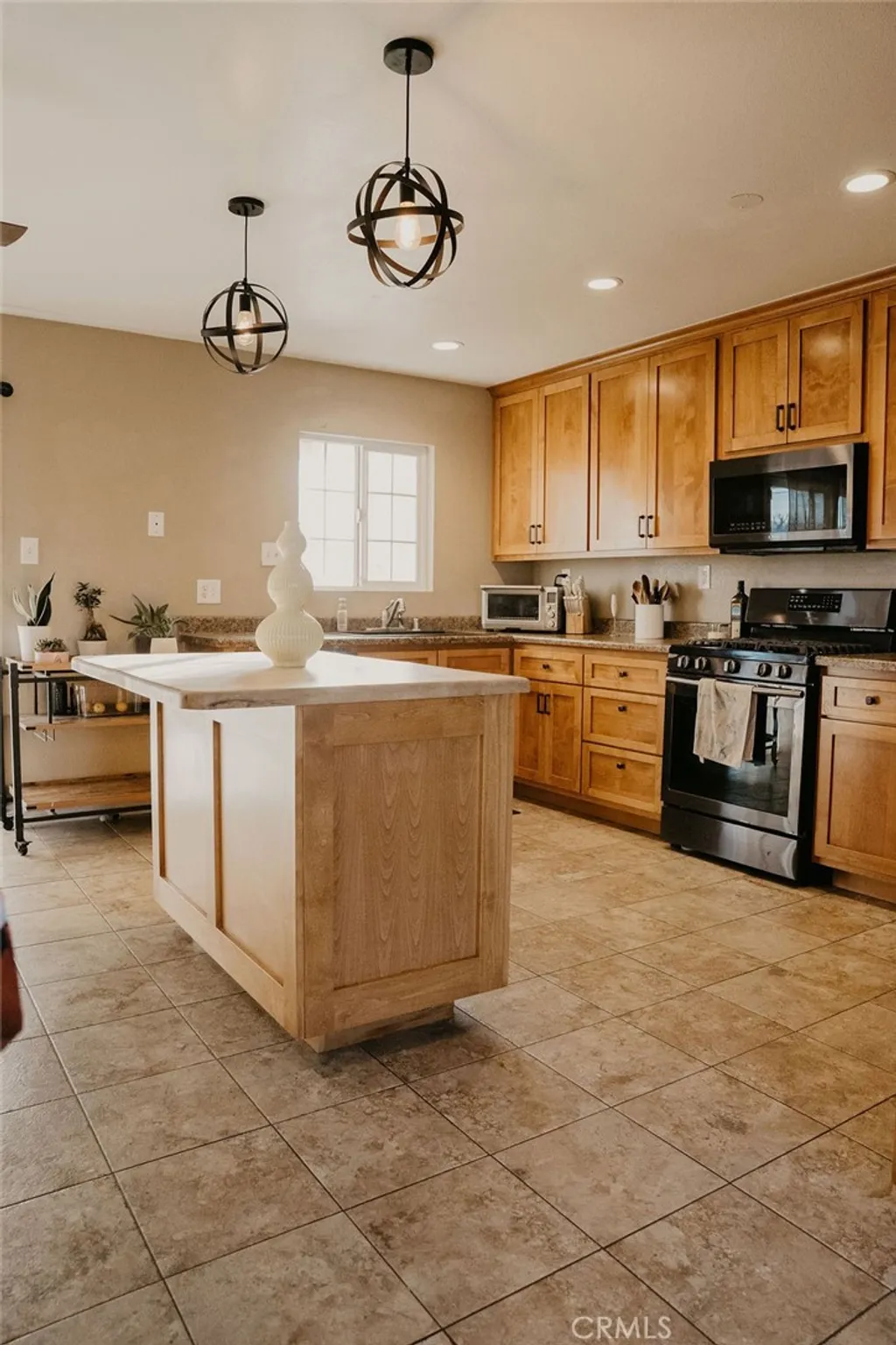 Additional image 11 of 1240 E Navajo St, Barstow, CA 92311