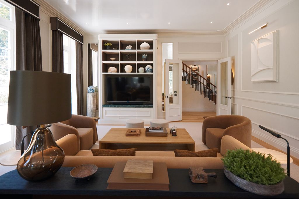 Additional image 7 of 1 bed country house for saleRodona Road, Weybridge, Surrey KT13