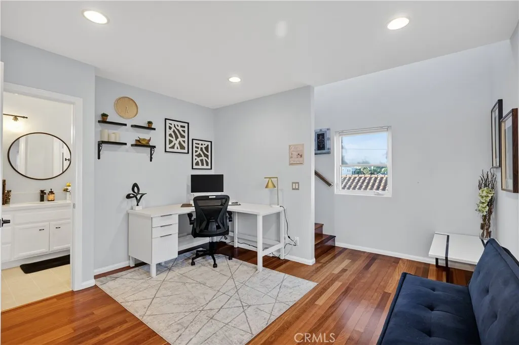 Additional image 13 of 221 Elmira Ave, Huntington Beach, CA 92648