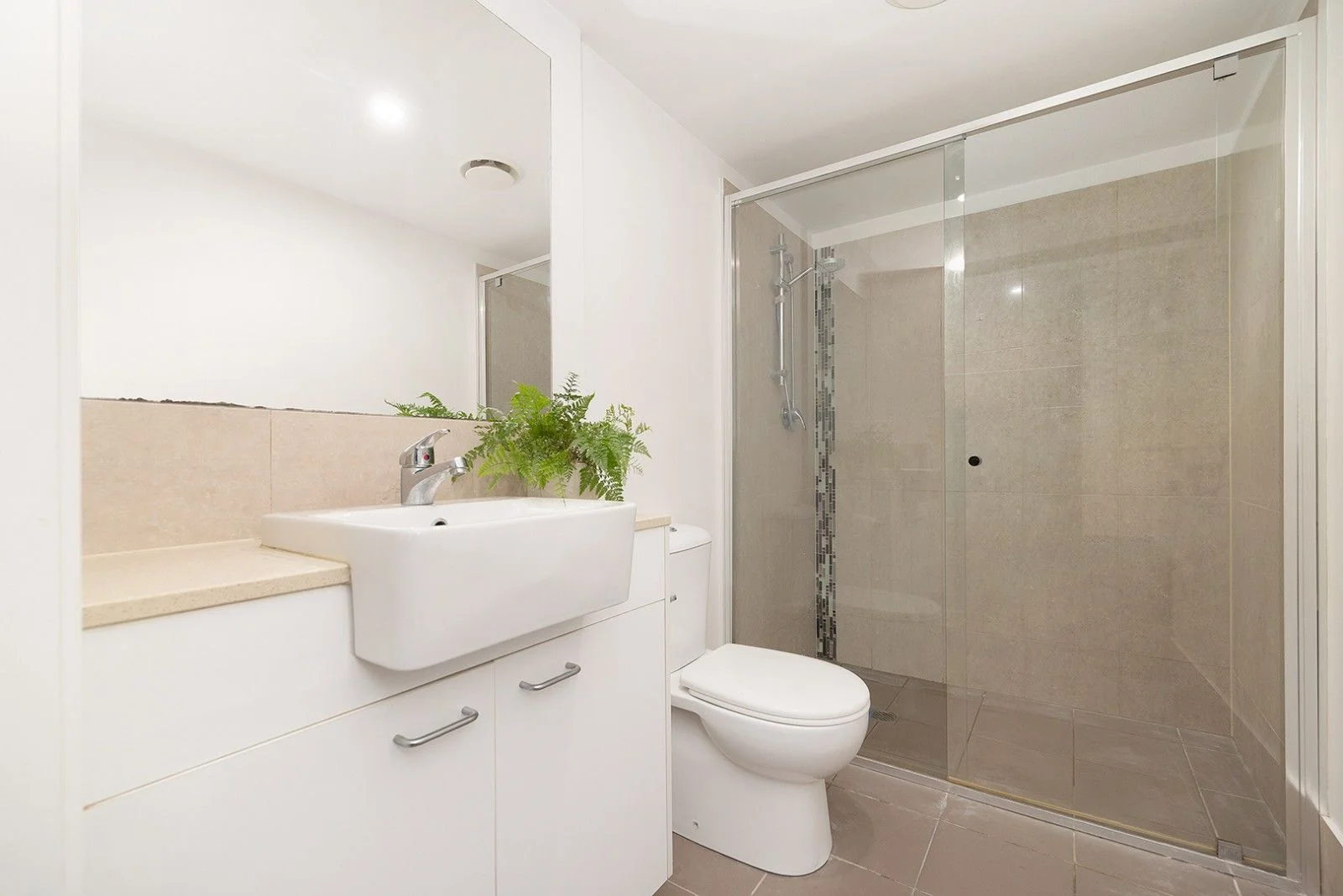 Additional image 9 of 6/2242 Logan Road, Upper Mount Gravatt QLD 4122