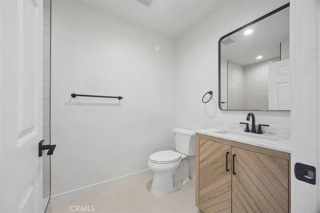 Additional image 36 of 1154 W 67th St, Los Angeles, CA 90044