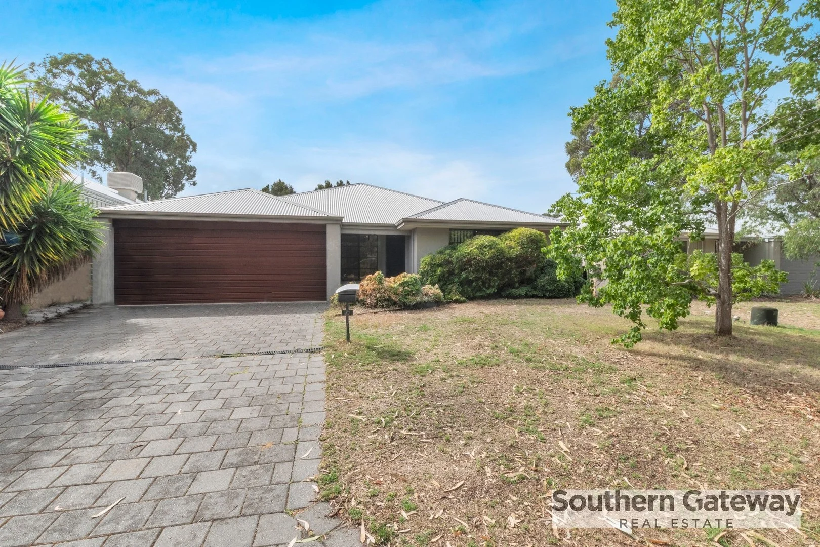 27 Ringwood Loop, Wellard WA 6170
