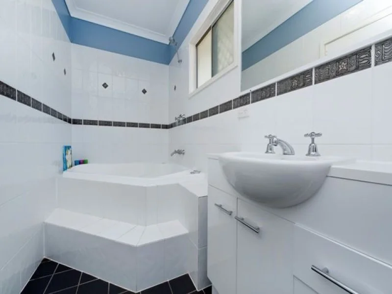 12B Hillview Terrace, Moorooka QLD 4105 photo 2