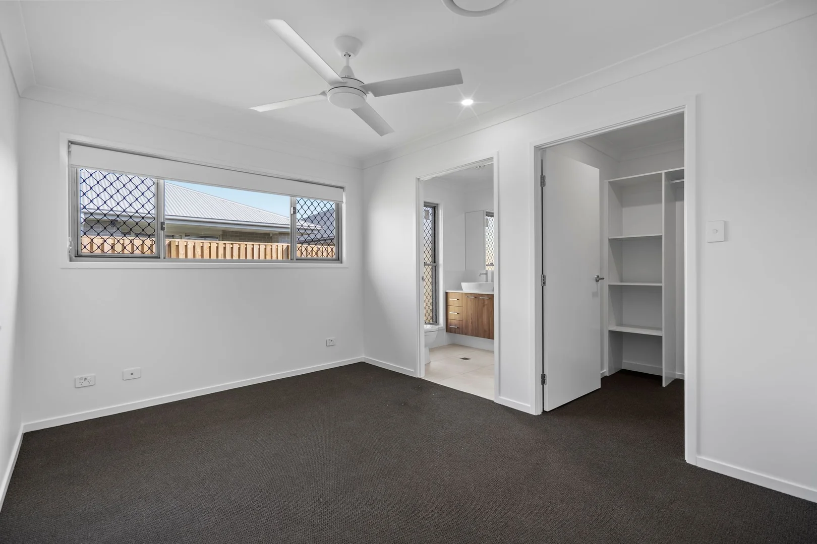107 Ashwin Avenue, White Rock QLD 4306 photo 5
