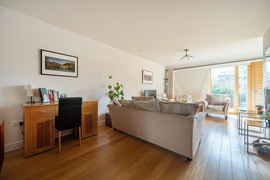 Additional image 19 of 2 bed terraced house for saleCliveden Gages, Taplow, Buckinghamshire SL6