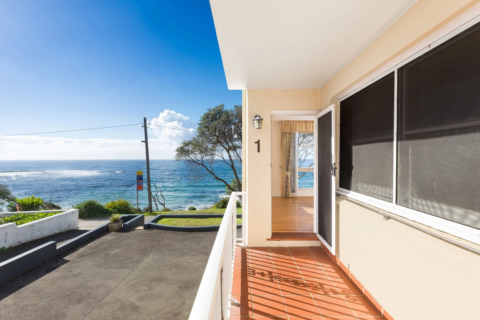 1/10 Arthur Avenue, Cronulla NSW 2230