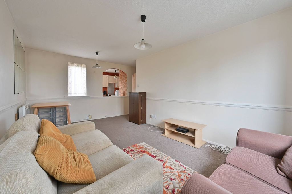Additional image 2 of 1 bed flat for saleCourtlands Close, Watford WD24