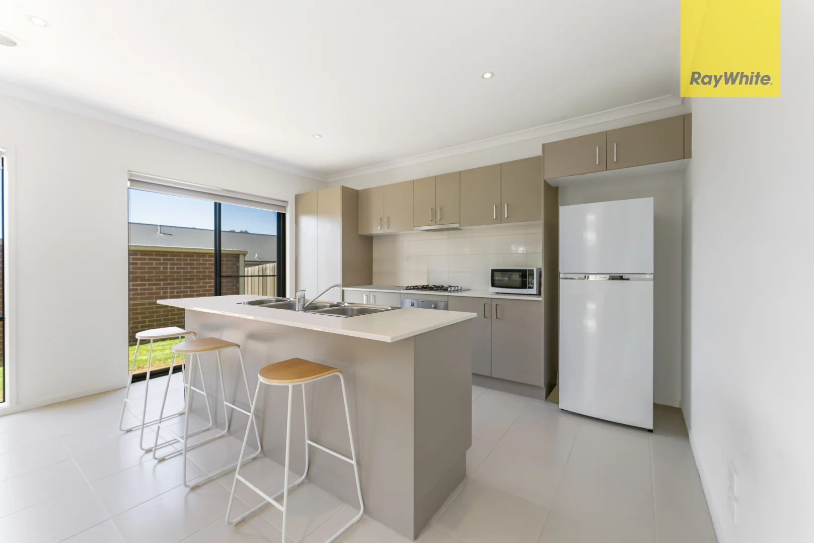 Additional image 4 of 86 St Arnaud Road, Eynesbury VIC 3338