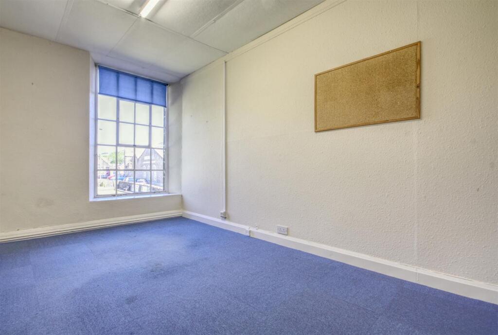 First Floor Offices, Albion Works, Skipton photo 4