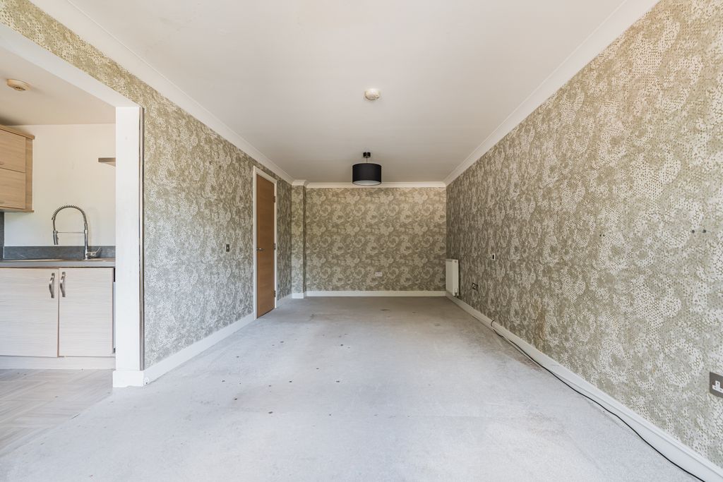 Additional image 11 of 2 bed flat for sale125 Eagles View, Livingston EH54